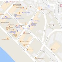 La Herradura, med lejligheden øverst til højre, mærket med lyserød firkant